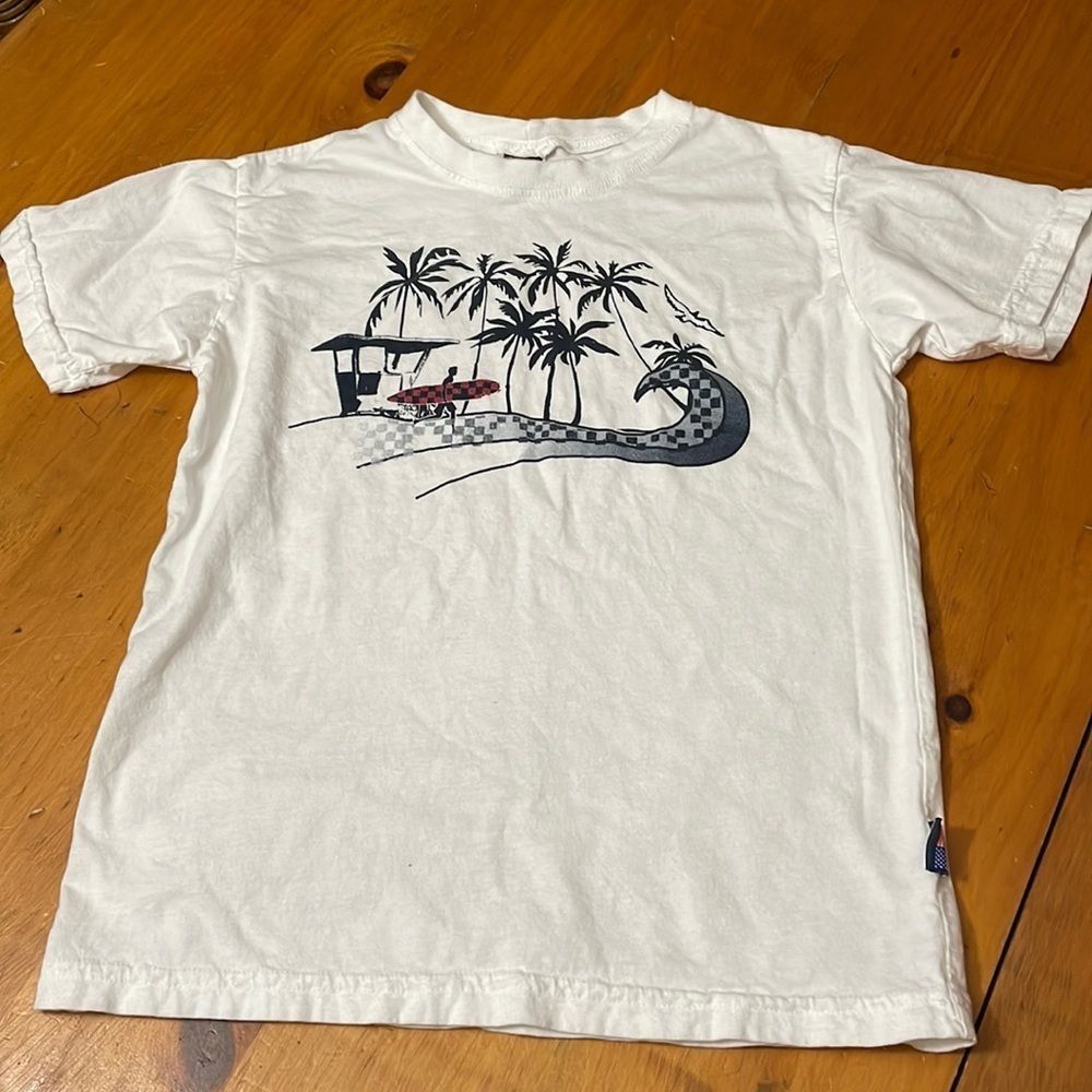 Charlie Rocket size 8 tee